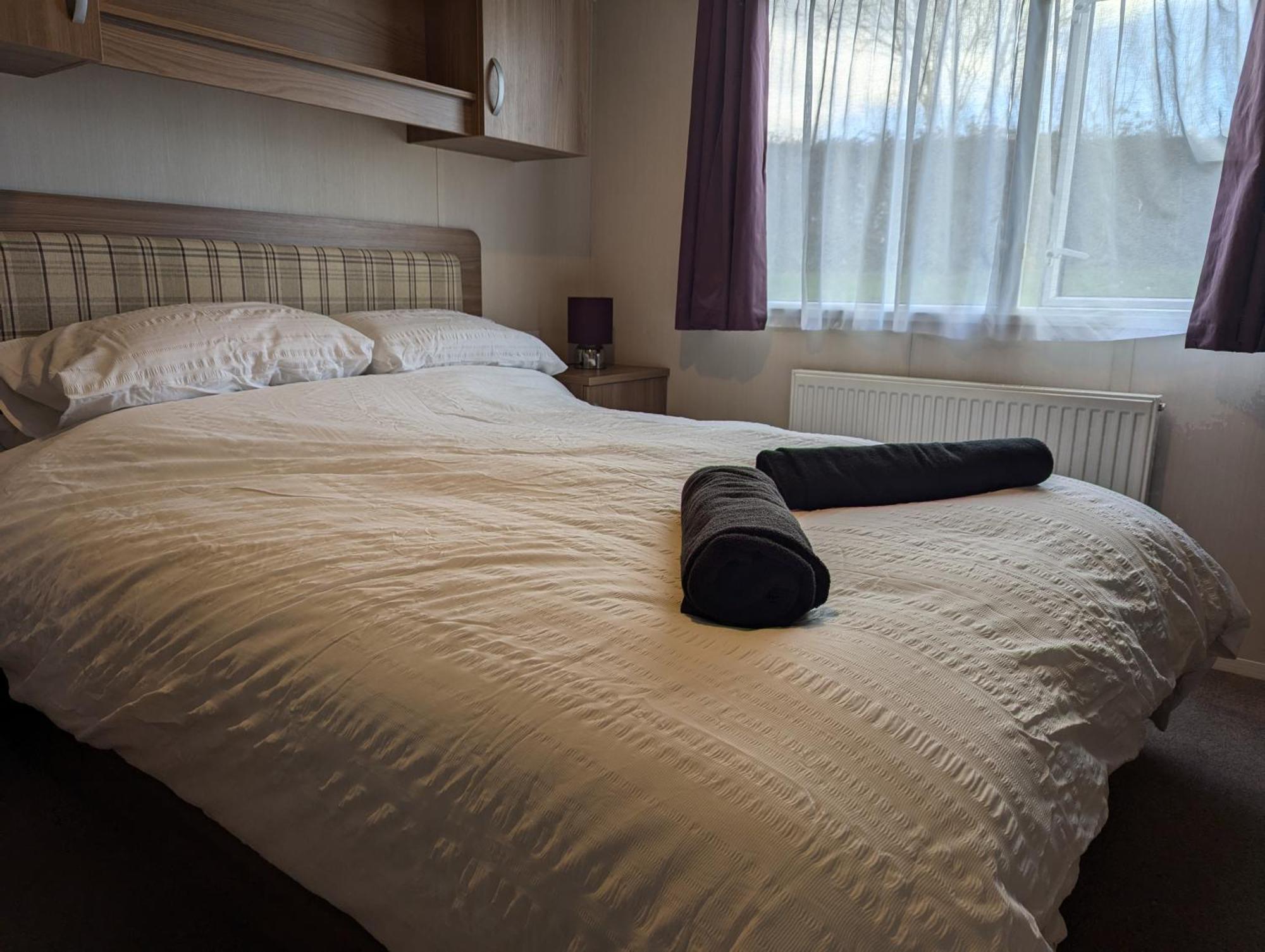 Swift Holidays At Combe Haven Holiday Park Hastings Bagian luar foto